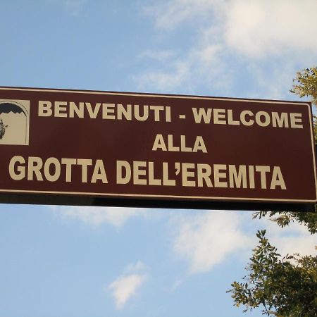 Agriturismo Grotta Dell'Eremita Albano di Lucania Ngoại thất bức ảnh