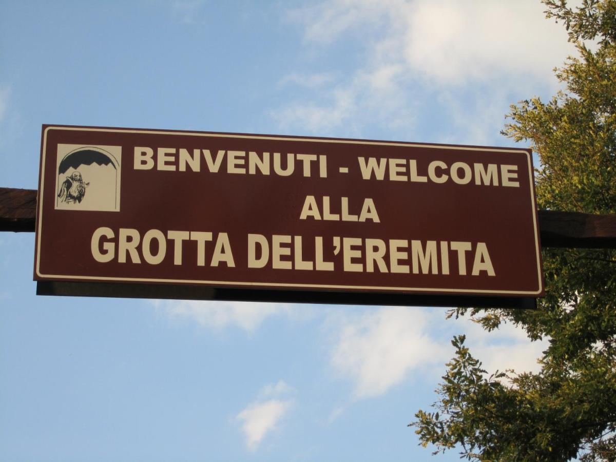 Agriturismo Grotta Dell'Eremita Albano di Lucania Ngoại thất bức ảnh