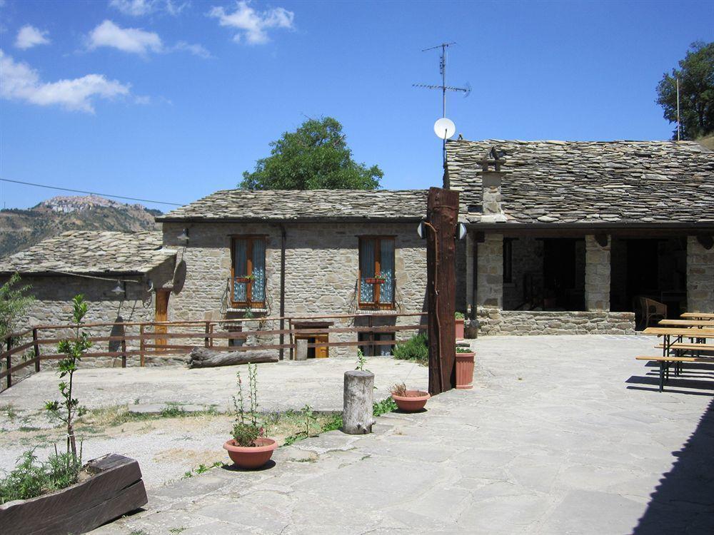 Agriturismo Grotta Dell'Eremita Albano di Lucania Ngoại thất bức ảnh